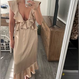 Show Me Your Mumu Zoey Midi Champagne Satin size medium